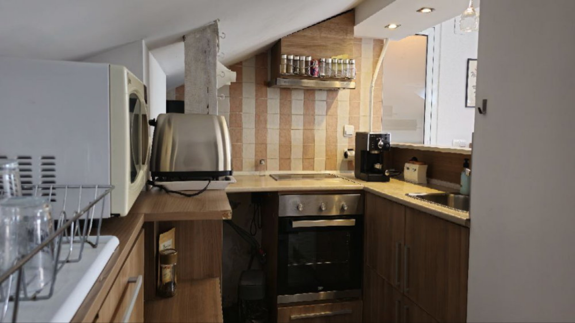 Настаняване и нощувки във Велико Търново